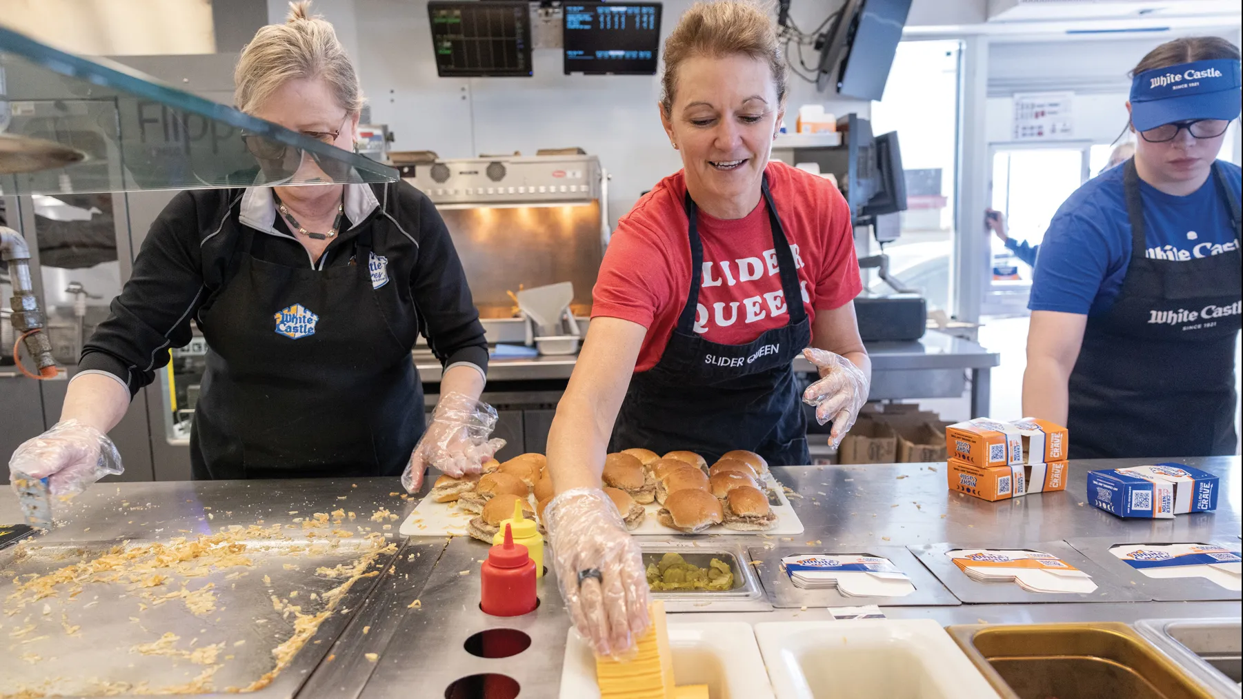 Lisa Ingram puts together rows of White Castle's famous sliders