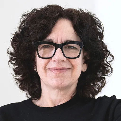 Photo portrait of author Melissa Starker